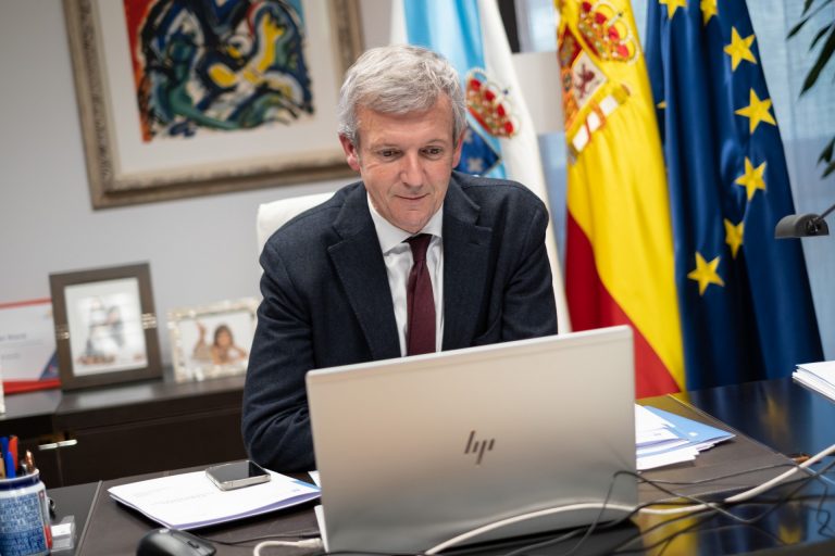 Rueda defiende en el Forbes Summit los proyectos «llamados a transformar Galicia», pero que precisan de fondos europeos