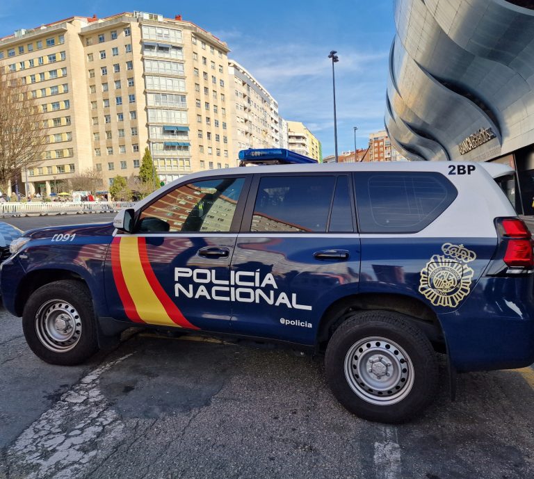 Detenido un hombre en la desarticulación de un punto de venta de droga en Vigo