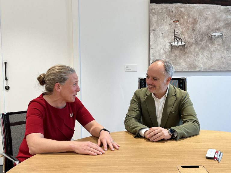 Zona Franca de Vigo colaborará con la Agencia Europea de Control de la Pesca para hacer estudios del sector