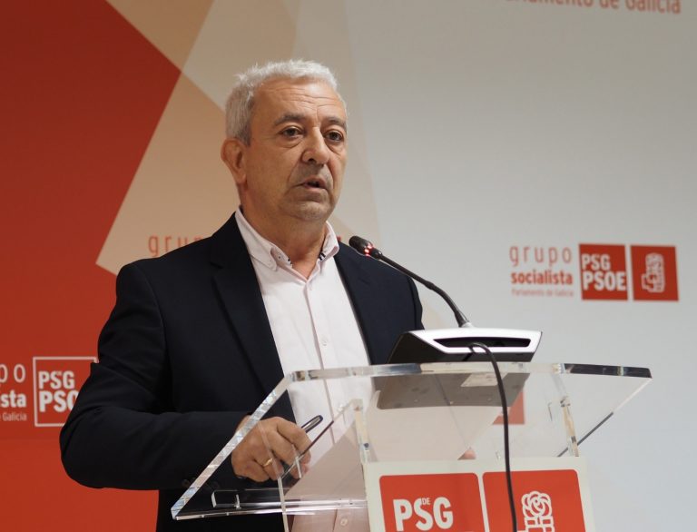 El PSdeG denuncia una «estrategia de derrumbe del sistema público» por parte del PPdeG