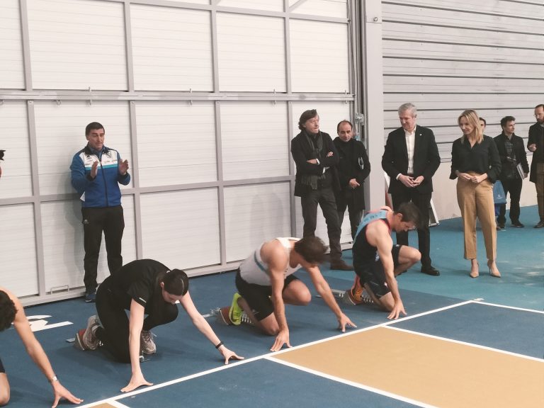 La Xunta inaugura el módulo de atletismo del Ifevi, «perfectamente compatible» con la actividad ferial