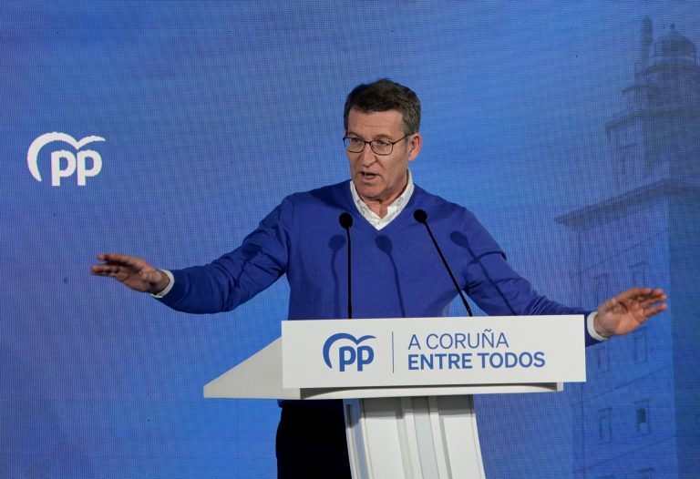Feijóo pide convocar elecciones generales en mayo ante la «degeneración» del Gobierno