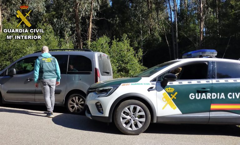 Detenida una pareja de Vigo por robos en vehículos y en una vivienda por la zona de Baiona (Pontevedra)