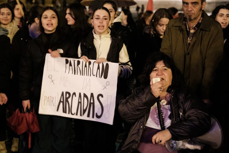 8M.-Rueda avala que militantes del PP secundasen las movilizaciones y critica el «espectáculo» de Ángela Rodríguez ‘Pam’