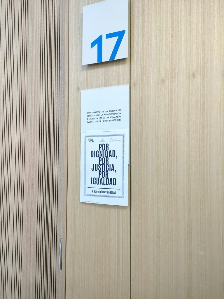 Más de 9.000 juicios suspendidos en Galicia por la huelga de letrados judiciales, que piden al Gobierno negociar