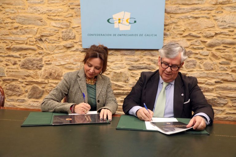 CEG e Instituto de Gobernanza Empresarial firman un convenio para la profesionalización de la toma de decisiones