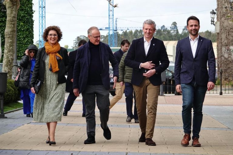 Rueda arropa al candidato del PP a presidir Asturias y pone a Galicia como ejemplo de «estabilidad» y «planificación»