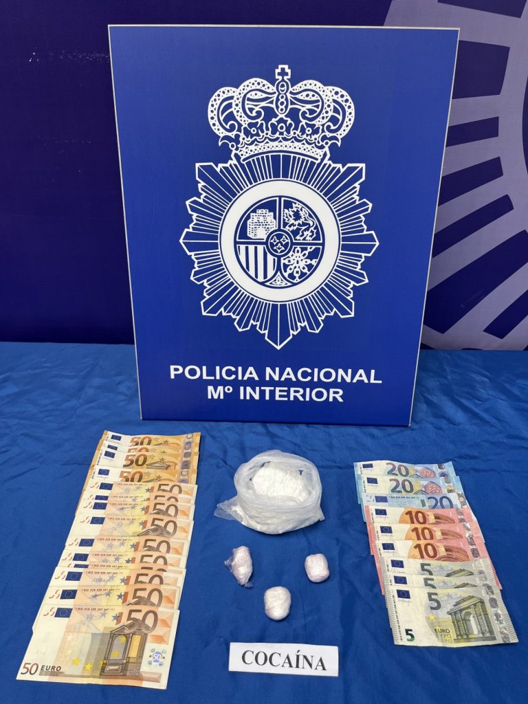 La Policía Nacional detiene en Lugo una pareja por tráfico de cocaína