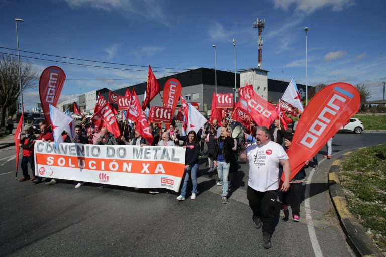 Trabajadores del metal se movilizan en Lugo por el «bloqueo» de la negociación del convenio