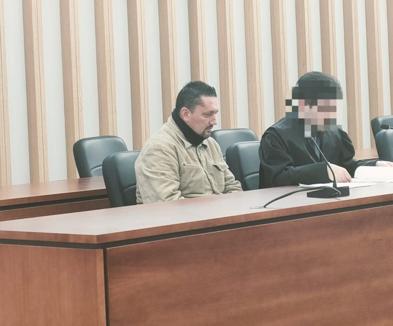 El jurado considera al acusado del crimen de Chapela culpable de asesinato con dolo eventual