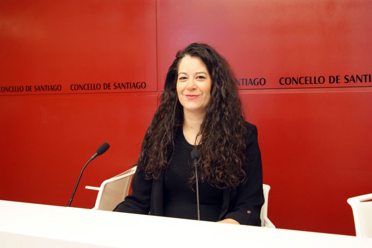 Compostela Aberta denuncia que Sánchez Bugallo «cambió el centro para personas sin hogar por un edificio administrativo»