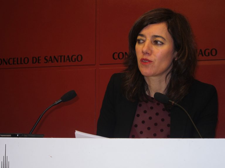 Compostela Aberta propondrá que se impulse un concurso para ocupar los más de 40 puestos vacíos en la Praza de Abastos