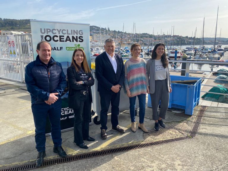 Pescadores voluntarios de ‘Upcycling the Oceans’ recogieron 700 kilos de residuos de los fondos marinos gallegos en 2022