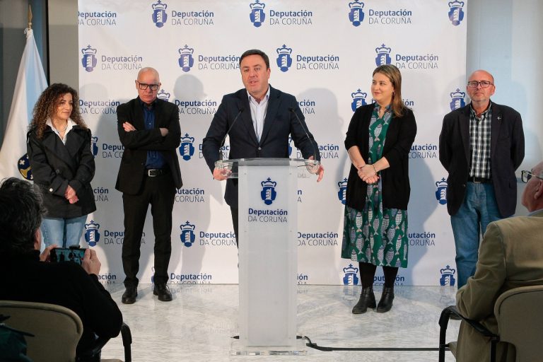 La Diputación de A Coruña promoverá una red de residencias públicas comarcales para mayores