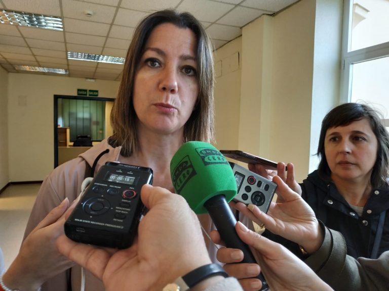 Lara Méndez afirma que los anónimos contra Besteiro causaron también «un daño irreparable a Lugo» y culpa a Candia