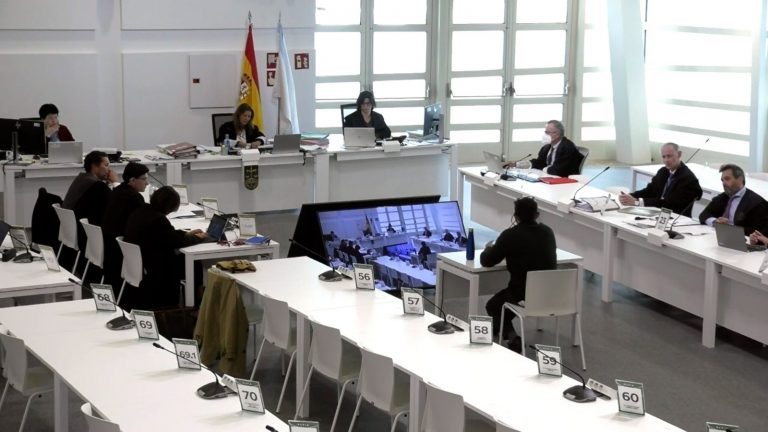 Angrois.- El portavoz de la plataforma, en el juicio: «Que te pidan perdón y se conozcan los hechos repara a cualquiera»