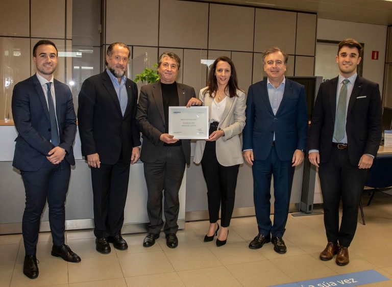 La sucursal de Abanca en A Picota de Mazaricos, elegida ‘Mejor oficina rural’ del año 2022