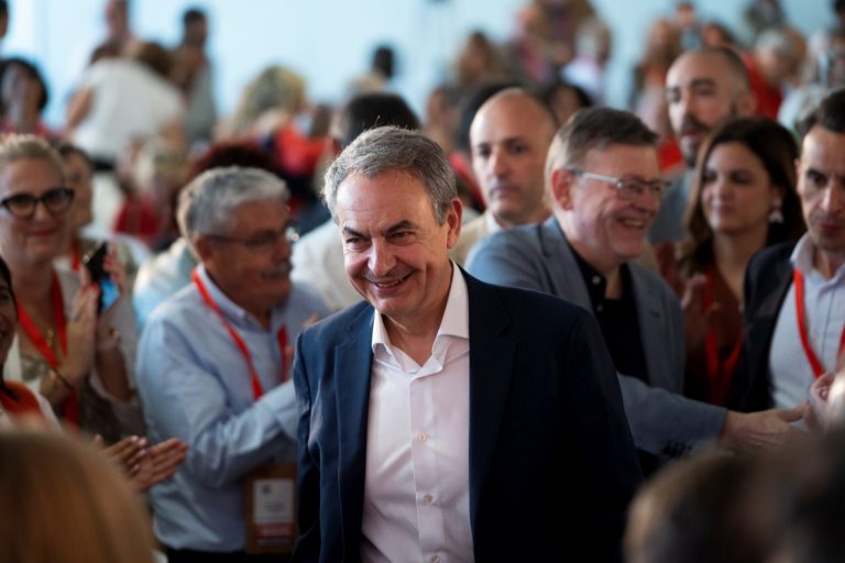 Zapatero elogia el liderazgo de Sánchez por aplicar los indultos en Cataluña y ensalza la gestión de Abel Caballero