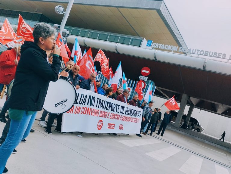 Trabajadores de transporte de viajeros vuelven a la calle a las puertas de otra huelga: «El sector está patas arriba»