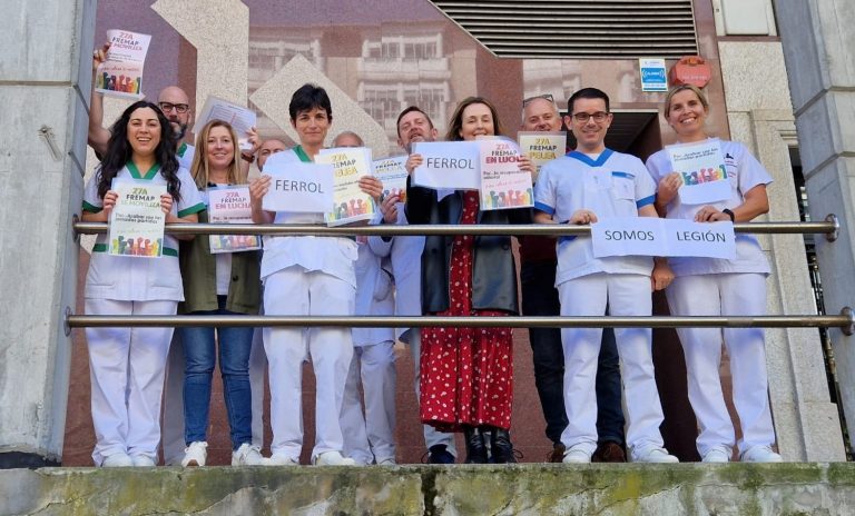 Concentración de los trabajadores de la mutua Fremap en Ferrol para demandar mejoras salariales y laborales