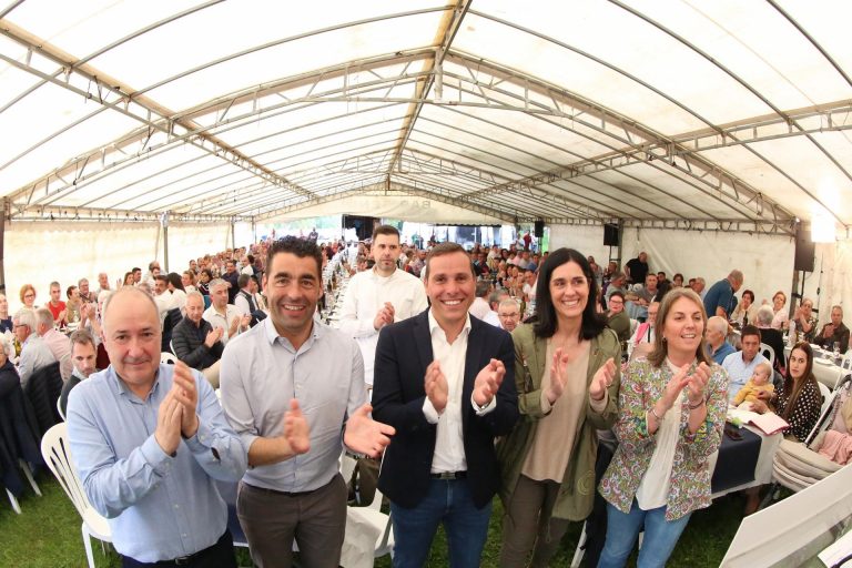 Paula Prado (PPdeG) ensalza al candidato popular a la Alcaldía de Moraña y a su equipo: «Son un seguro de vida»