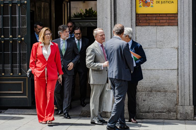 Jueces y fiscales se reúnen este lunes con Justicia para pedir al Ministerio que eleve su oferta de 44 millones de euros