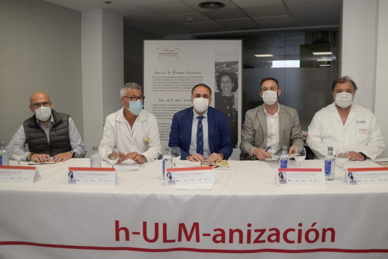 El complejo hospitalario de A Coruña contará con un manual de buenas prácticas de humanización en lesión medular