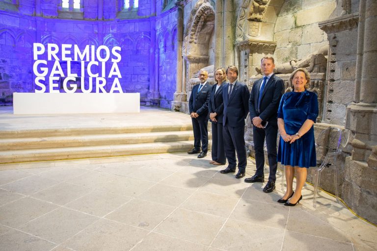 Facenda ensalza la «solidez y resiliencia» del sector de los seguros gallegos, capaz de recuperar el volumen prepandemia
