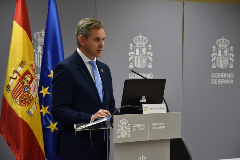 Miñones reitera que el desabastecimiento de fármacos no ocurre solo en España y destaca que son «situaciones puntuales»