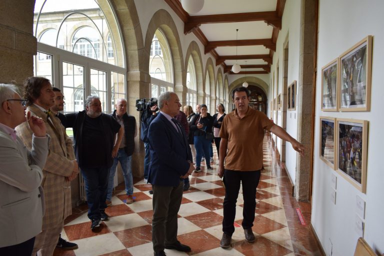 Una exposición con 12 fotografías sobre la guerra de Ucrania permanecerá en la Diputación de Lugo hasta el 9 de junio