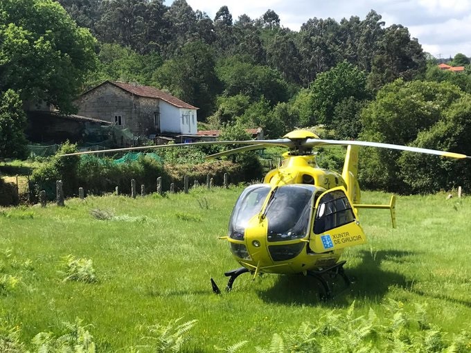 Herida una mujer al volcar el coche que conducía en Covelo (Pontevedra)