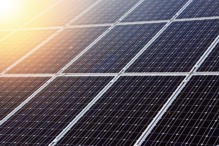 EiDF Solar amortiza pagarés por 7,5 millones y sigue trabajando para presentar sus cuentas «lo antes posible»