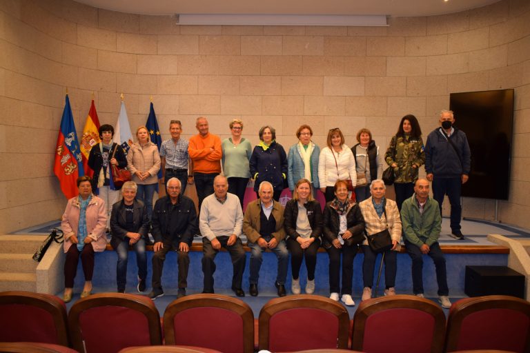Unos 140 integrantes de seis asociaciones participan esta semana en ‘Coñece a túa provincia’ de la Diputación de Lugo