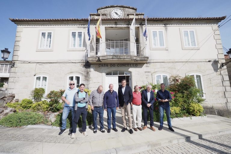 Besteiro compromete «cogobernanza» en una visita al municipio de Melón (Ourense)