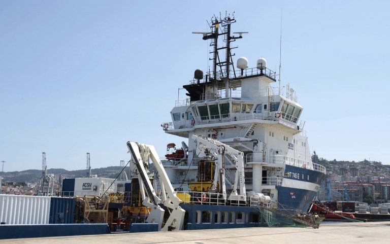 La inspección al pecio del ‘Pitanxo’ lleva a bordo un perito judicial y prevé volver a Vigo antes de terminar junio