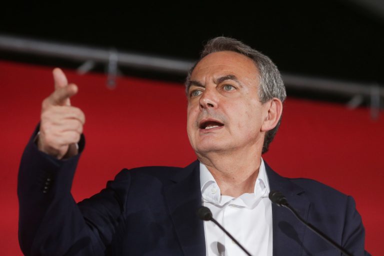 (AM) 28M.- Zapatero tacha de «desfachatez» que el PP diga que «ETA vive»: «Lo que vive son las vidas que hemos salvado»
