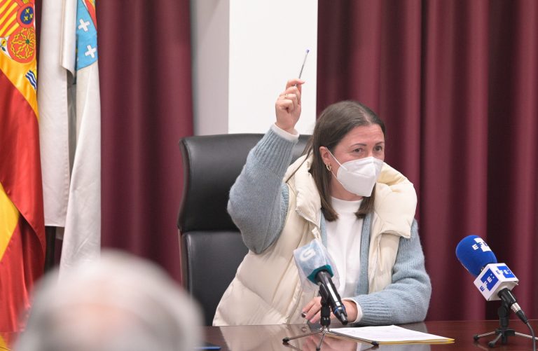 28M/M.- La alcaldesa de Boimorto (PP) renueva su mayoría absoluta después de su polémica vacunación en una residencia