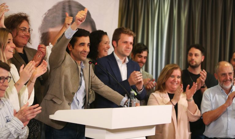 28M/M.-Rey Varela enarbola la victoria histórica y ofrece a la oposición unirse en los proyectos estratégicos de Ferrol