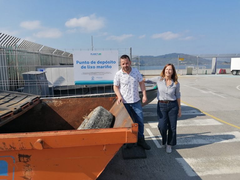 Afundación instala en el puerto de Ferrol un contenedor para que los profesionales del mar depositen residuos