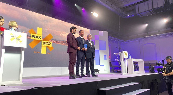 La TVG recoge el ‘Premio Europeo Circom’ en San Sebastián por la serie ‘Motel Valkirias’