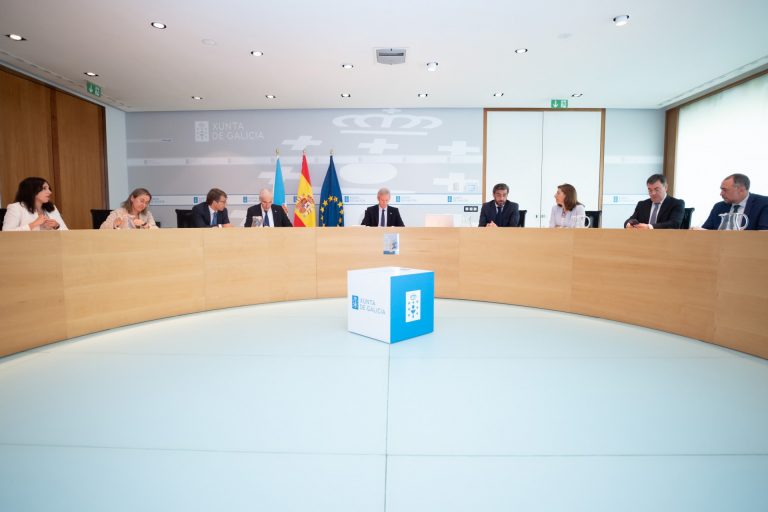 AV.-Consello.-Galicia convocará 636 plazas MIR para el curso 2023/24 y ofertará el 100% en categorías deficitarias