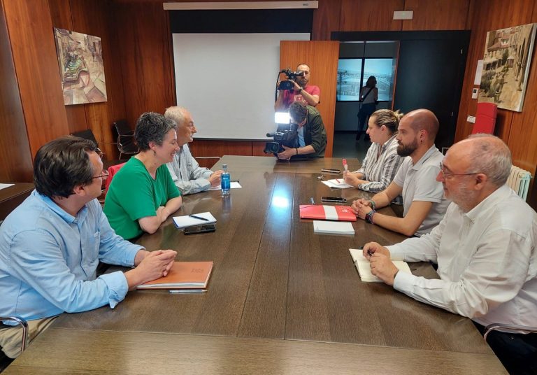 La primer reunión entre BNG y PSOE para un gobierno en Pontevedra sirve para «delimitar el terreno de juego»