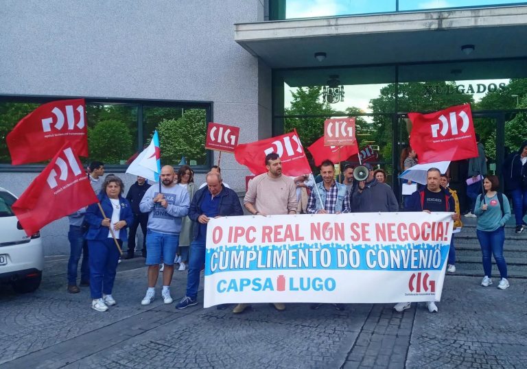 Personal de Capsa en Outeiro de Rei (Lugo) vuelve a movilizarse para que se aplique la revisión salarial del convenio