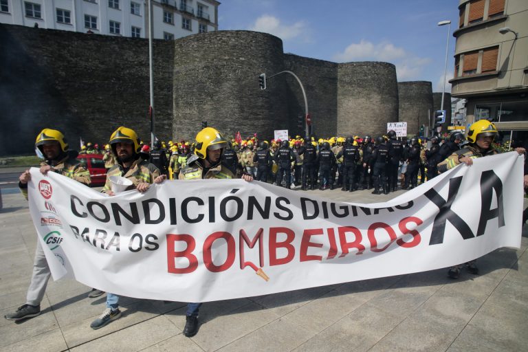 Los bomberos comarcales de Lugo comienzan la huelga, que se iniciará en toda Galicia el 15 de junio