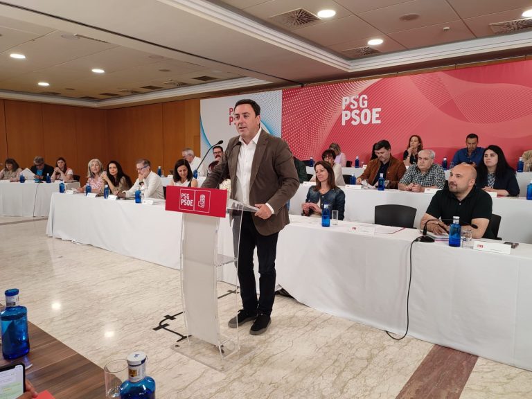 La dirección del PSdeG es partidaria de no entrar en el gobierno de Santiago, pero garantiza apoyo a proyectos
