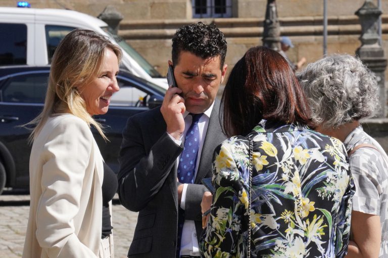Luis López confirma que presidirá la Diputación de Pontevedra con Fernández-Tapias y Rafa Domínguez de vicepresidentes