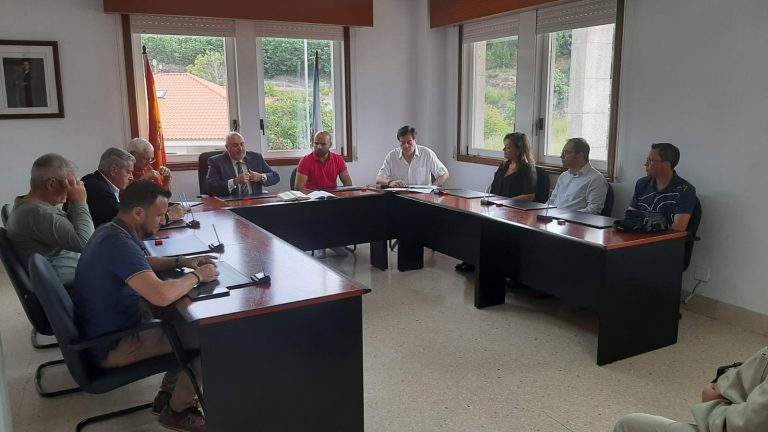 Vox confirma su primer cargo institucional en Galicia: la concejala de Avión (Ourense) Lilian Cerdeira