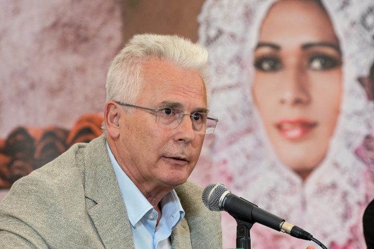 Baltasar Garzón insta a la justicia a «tomar la iniciativa» en la defensa de los DDHH y respecto a políticas migratorias