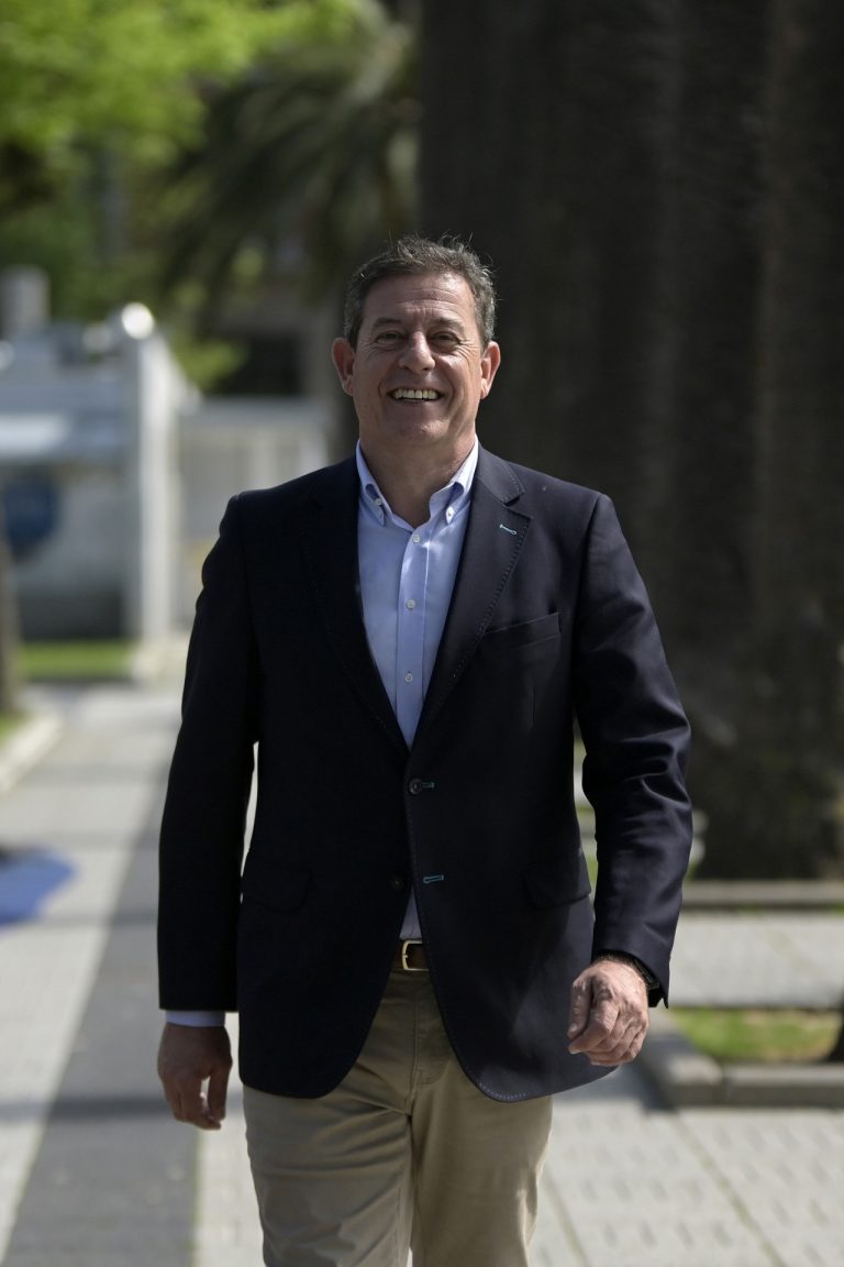 Besteiro (PSOE) pide reflexionar sobre lo que hay «en juego» el 23J: «Tarde se puede hablar si el PP llega al Gobierno»