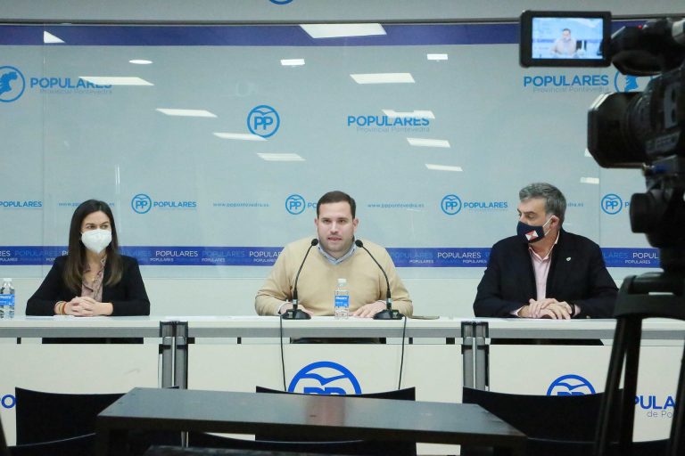 El PP pide a la Diputación de Pontevedra que deje de firmar acuerdos que «comprometen al futuro gobierno»